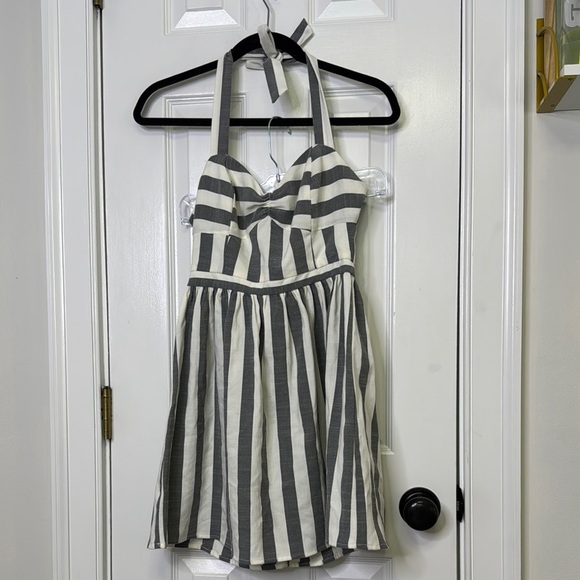 Gianni Bini Striped Halter Dress - Picture 3 of 10